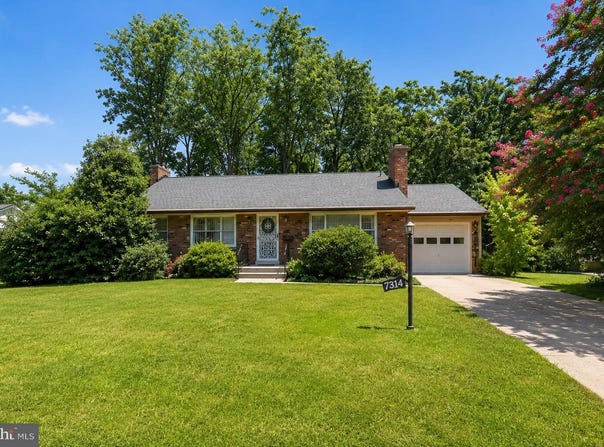 7314 LOIS Lane, LANHAM, MD 20706