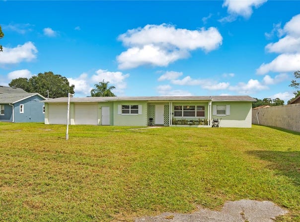 5701 PADGETT Circle, ORLANDO, FL 32839