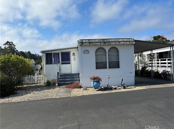 1226 Main Street, Cambria, CA 93428