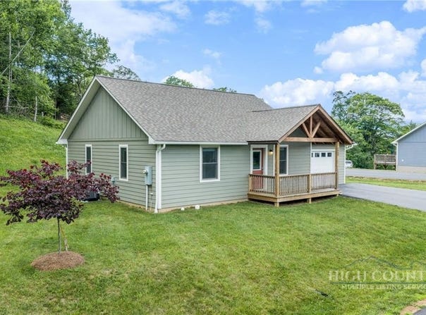 347 Townhomes Place, Boone, NC 28607