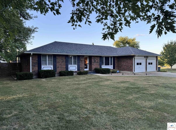 2103 Arcadia Street, Clinton, MO 64735