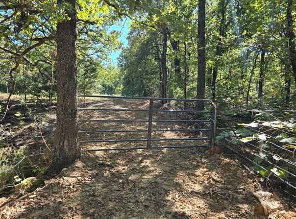 D233rd Street S, Webbers Falls, OK 74470