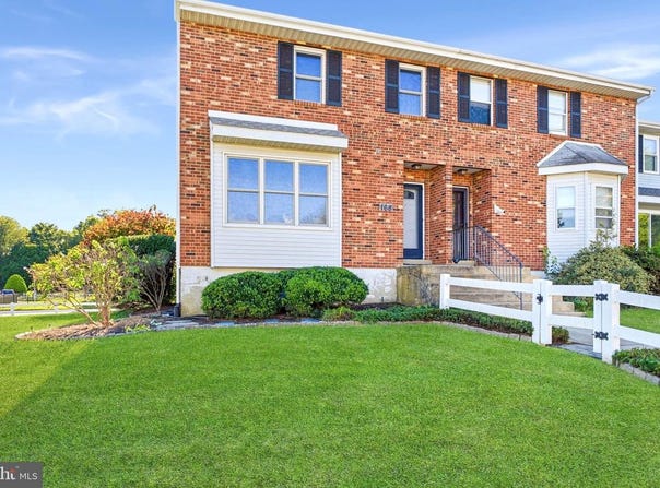 168 E E. GREEN VALLEY CIRCLE CIR, NEWARK, DE 19711