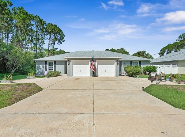 210 ULLIAN Trail, PALM COAST, FL 32164