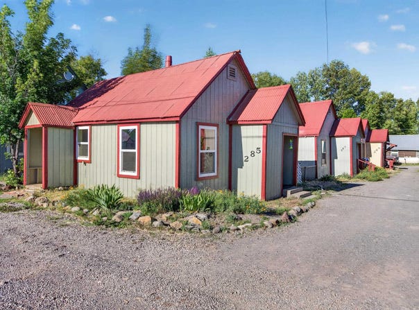 285 First Avenue, Chester, CA 96020