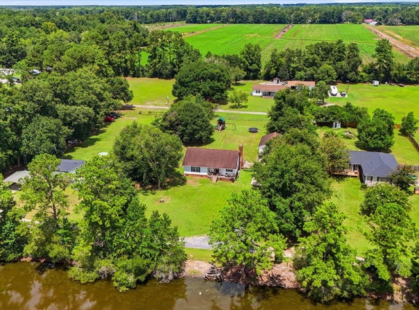 122 Thomas Lane, Moncks Corner, SC 29461