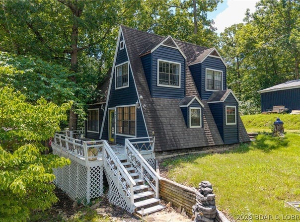 242 Irontown Circle, Roach, MO 65787