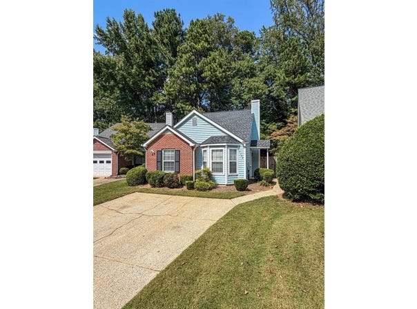 2764 Saint Charles Lane, Kennesaw, GA 30144
