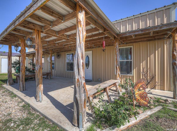 2151 Old Lehmann, Seguin, TX 78155