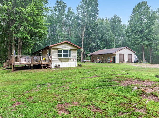 8045 W 16 Mile, Bitely, MI 49309