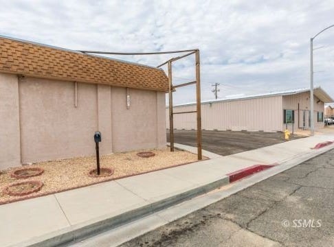721&725 Inyokern Rd, Ridgecrest, CA 93555