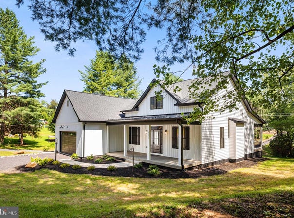 11015 EGGBORNSVILLE, RIXEYVILLE, VA 22737
