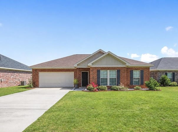 219 Belhaven, Dothan, AL 36303