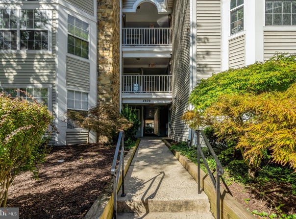 5608 WILLOUGHBY NEWTON Drive, CENTREVILLE, VA 20120