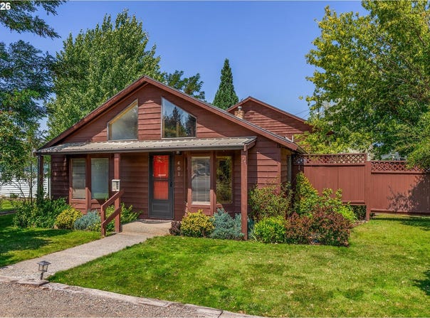 401 SENTINEL St, Goldendale, WA 98620
