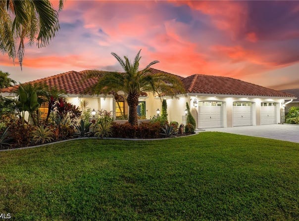 2318 SE 27th Street, Cape Coral, FL 33904