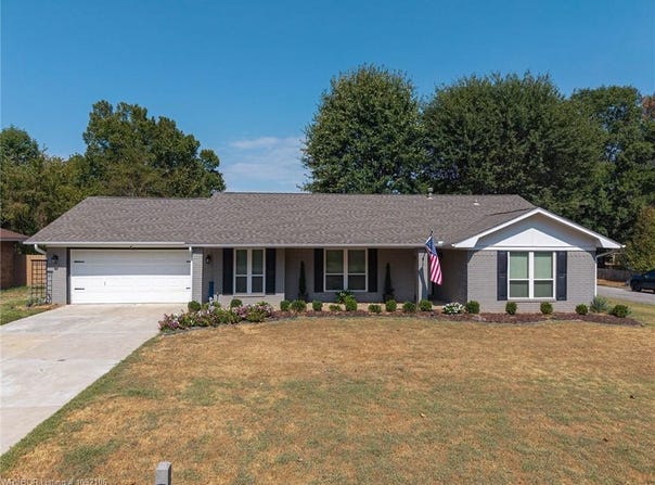 10713 Edgewater RD, Fort Smith, AR 72903