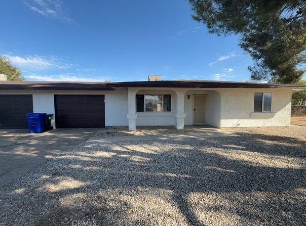 Apple Valley, CA 92308