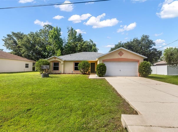 16 SLUMBER PATH, PALM COAST, FL 32164