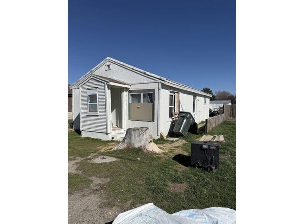 108 N 3rd St E, Paul, ID 83347
