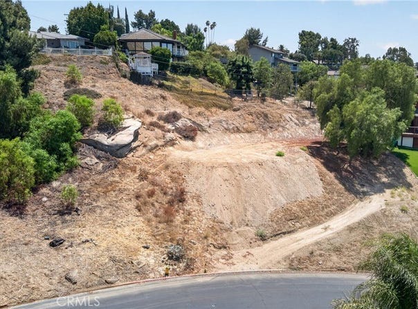 20254 Westpoint Dr., Riverside, CA 92507