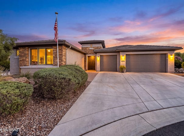 60961 E Arbor Basin Road, Oracle, AZ 85623