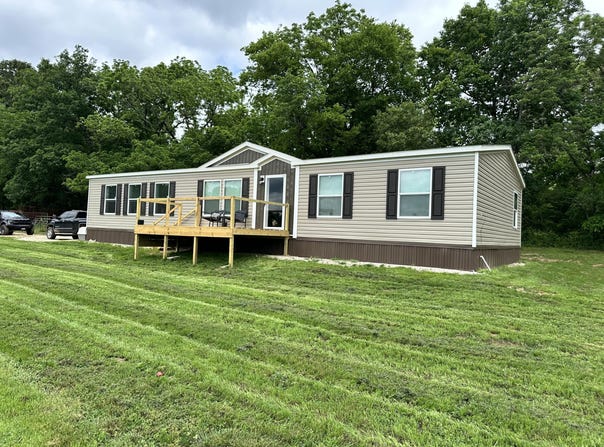 213 Trace Creek Trail, Mammoth Spring, AR 72554
