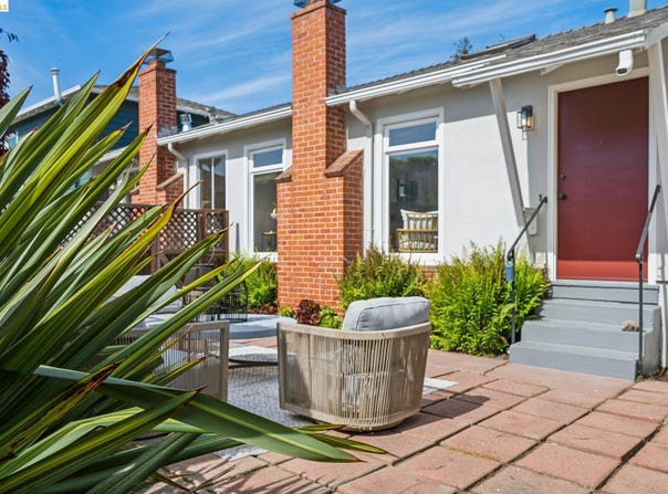 3239 Briggs Ave, Alameda, CA 94501