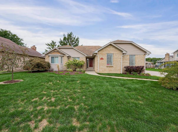 33785 Farmview Lane, Fraser, MI 48026