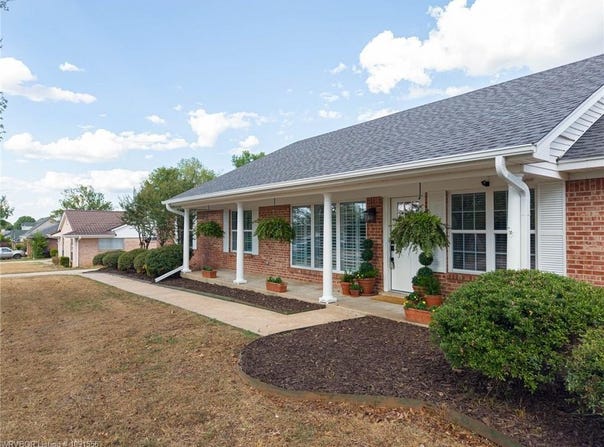 2601 S 66th ST, Fort Smith, AR 72903