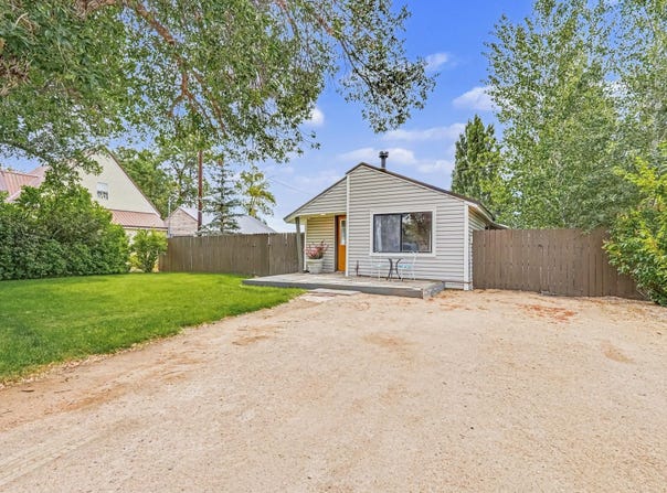 314 Willow Ave W, Fairfield, ID 83327
