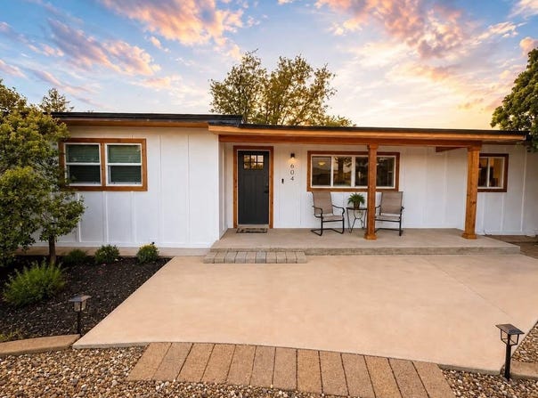 604 Ave J, Olton, TX 79064