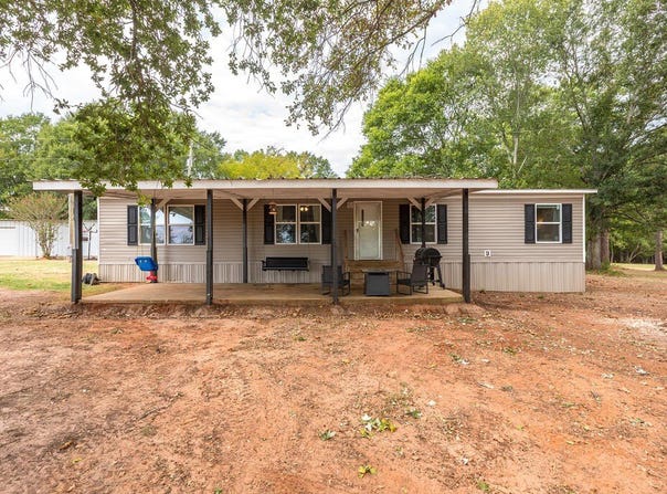 1703 CR 262, Nacogdoches, TX 75965