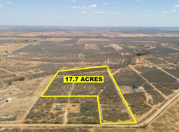 1826 County Road 2537, Moore, TX 78057