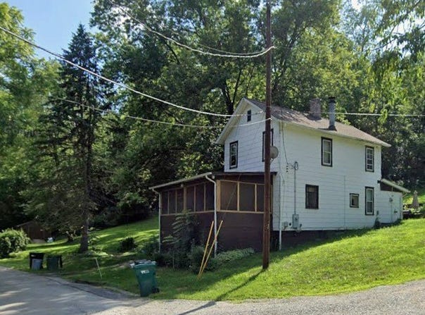 59 SEIK Road, Coolbaugh Twp, PA 15301