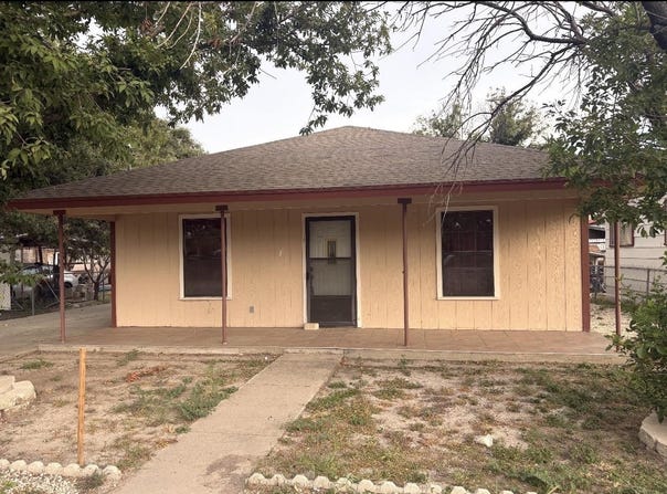 413 E De La Rosa, Del Rio, TX 78840