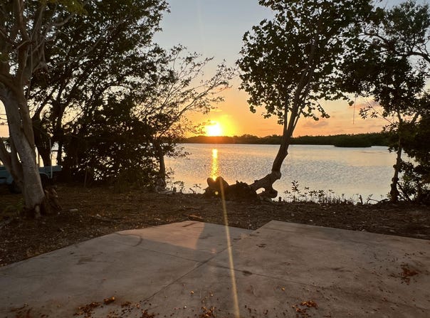 6 Beach Drive, Saddlebunch, FL 33040