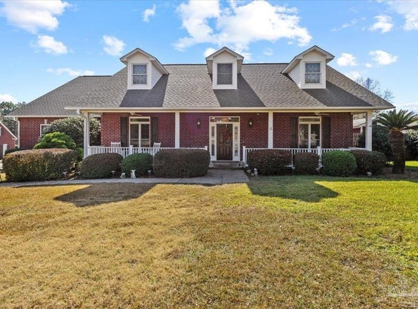 4283 Lancaster Gate Dr, Pace, FL 32571