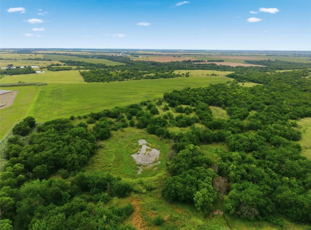 HCR 3165 Road, Abbott, TX 76621
