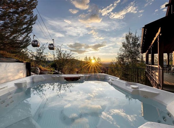 2542 Ski Trail Lane, Steamboat Springs, CO 80487