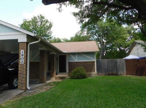 1902 Nicole Cir, Round Rock, TX 78664