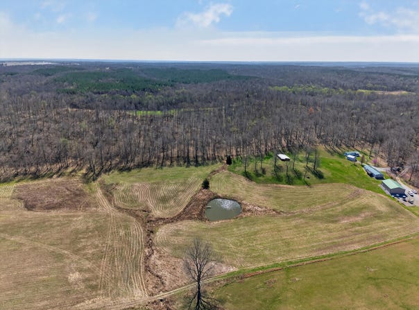 2526 Axel Creek Road, Salem, KY 42078