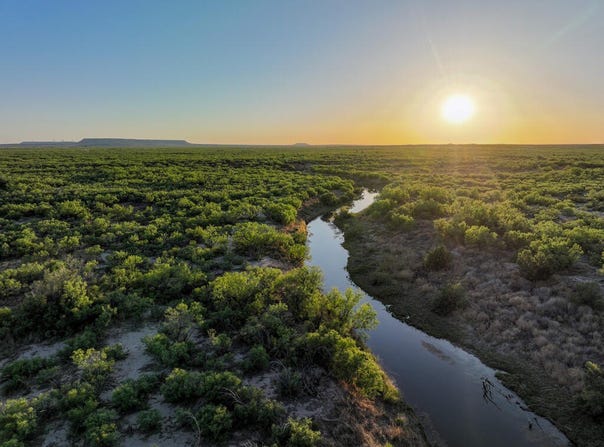 Neville Rd, McCamey, TX 79752