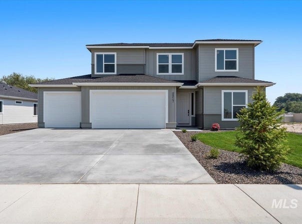 3518 Midnight Sun Ln, Caldwell, ID 83607