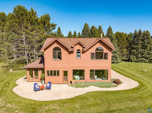 3364 W Tischer Rd, Duluth, MN 55804