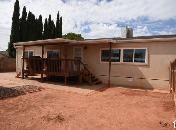 20 E 450 S, Ivins, UT 84738