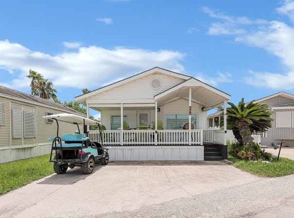 746 E Clam Circle, Port Isabel, TX 78589