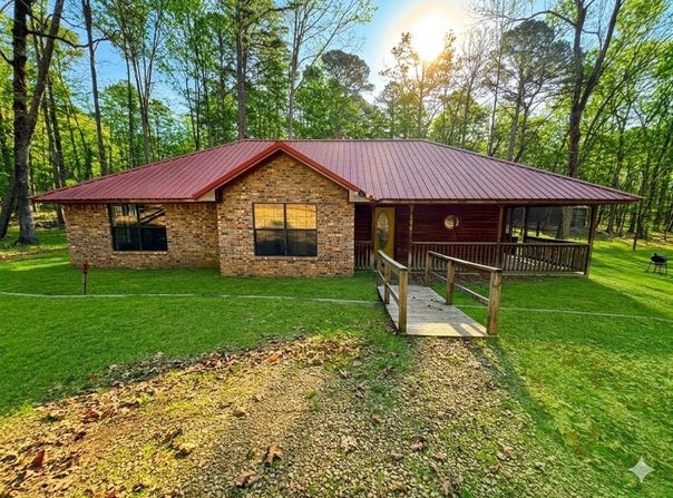 106 Tranquil Lane, Hochatown, OK 74728