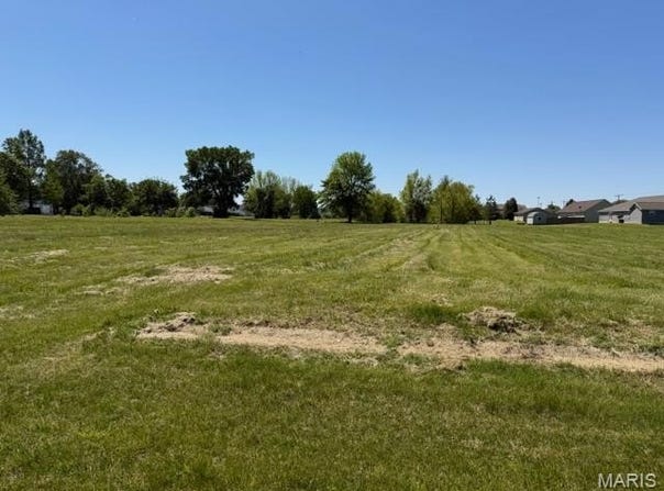 Illinois Avenue S, Sikeston, MO 63801