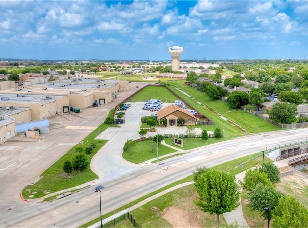 5805 Starnes Road, Watauga, TX 76148